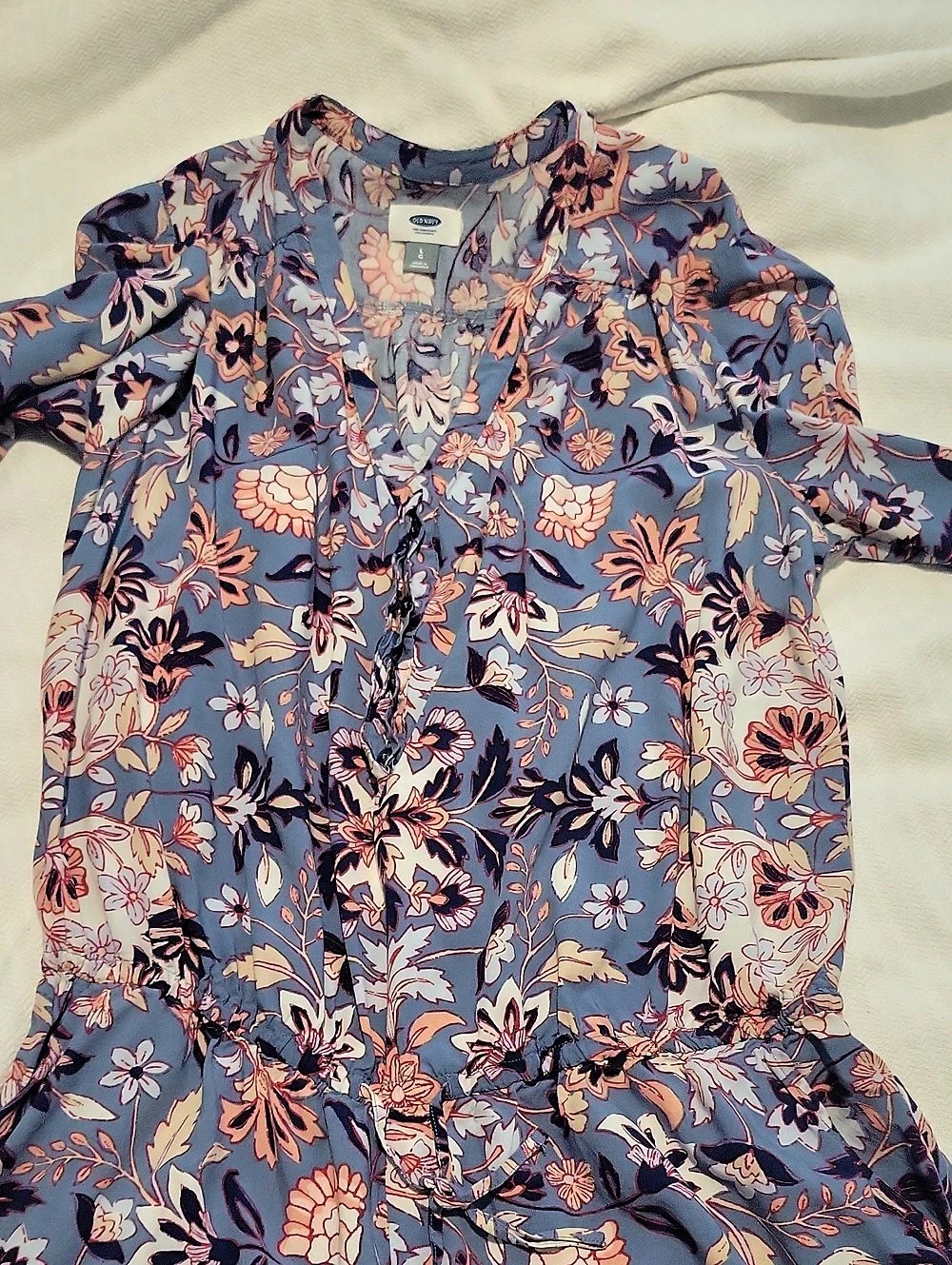 Old Navy Floral Romper in Blue & Pink Size Large Like New